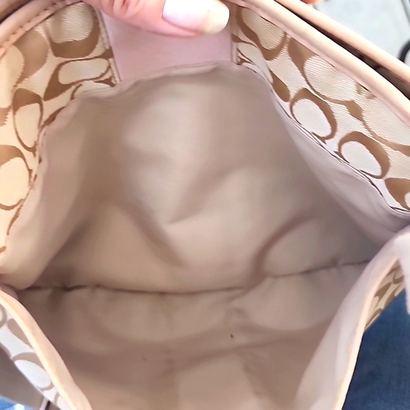 Coach Crossbody pink - Picture 6 of 9